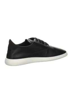 ECCO Minimalst- Sportieve Veterschoenen - Schwarz -Ecco Winkel 4a55042b32f649ec9911a0bf73907e40