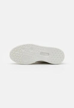 ECCO Street - Sneakers Laag - Limestone 12 ECCO Street - Sneakers Laag - Limestone -Ecco Winkel 8e1347b80e414ff6830f4a4ca94ca914