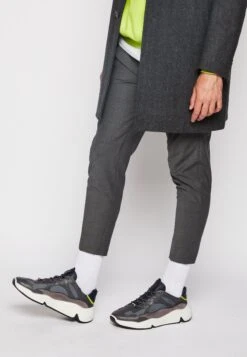 ECCO Chunky Sneaker - Sneakers Laag - Magnet/Magnet/Gravity/Night Sky