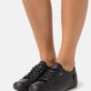 ECCO Soft 7 - Sneakers Laag - Black
