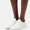 ECCO MinimalistW - Sneakers Laag - White/Shadow White -Ecco Winkel b46907f2bfc94036a249501fac9715d7
